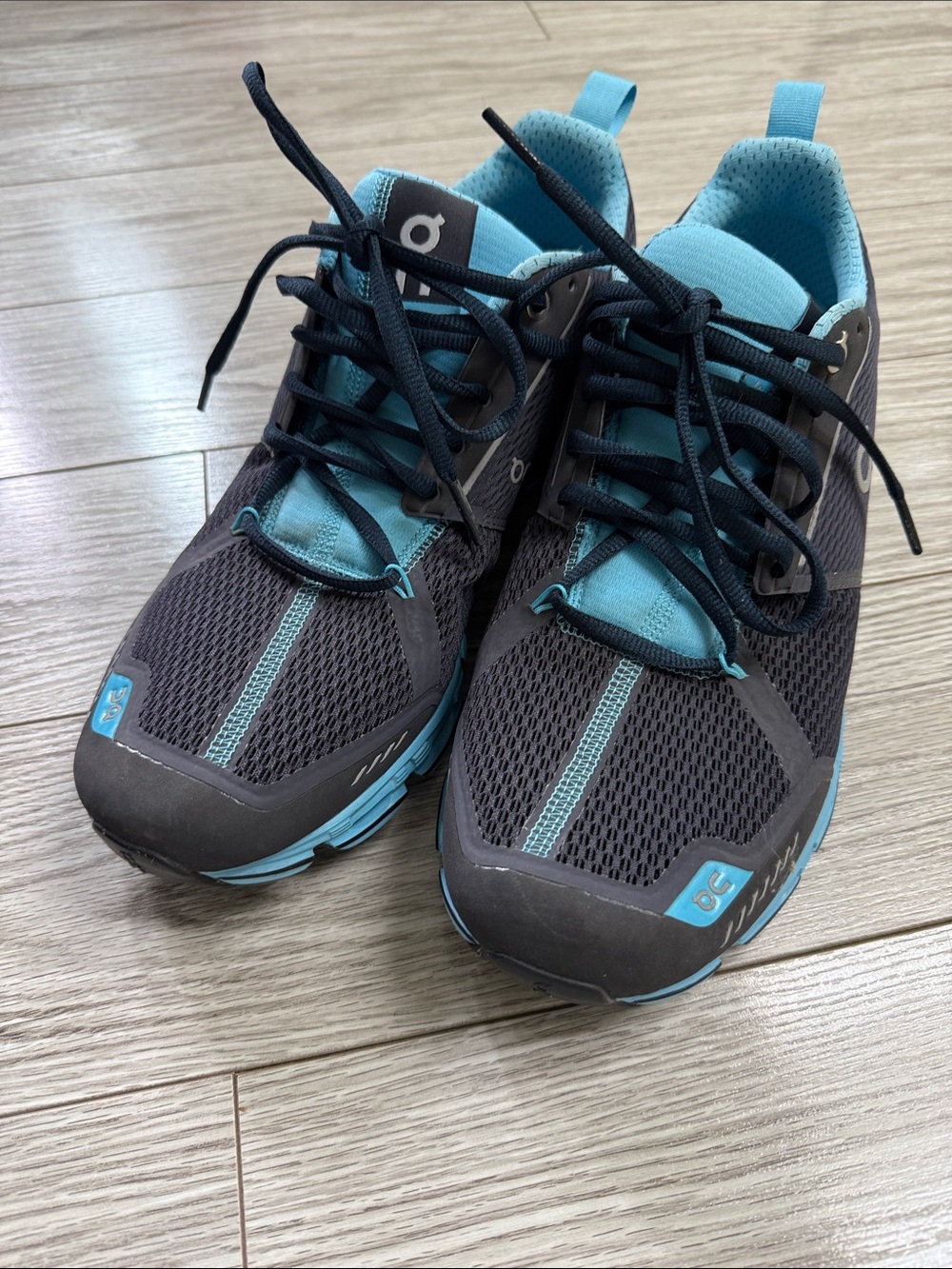 ON Cloud Flyer Running Shoes